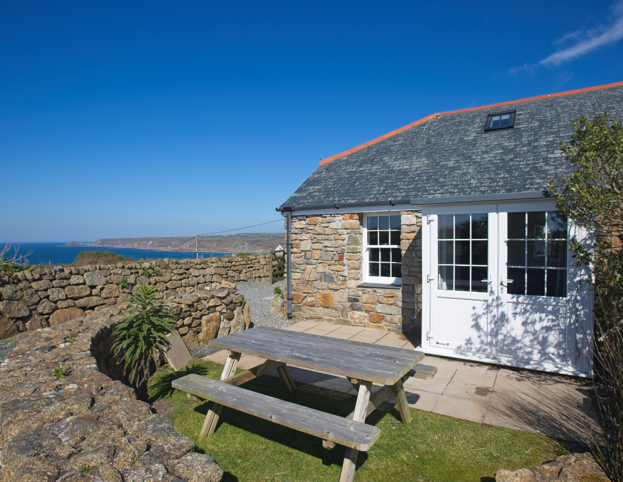 Fastnet outside